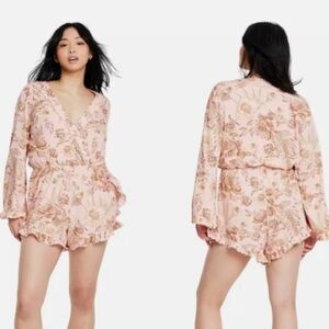 AGUA BENDITA X TARGET Romantic Floral Print Flare Sleeve Romper